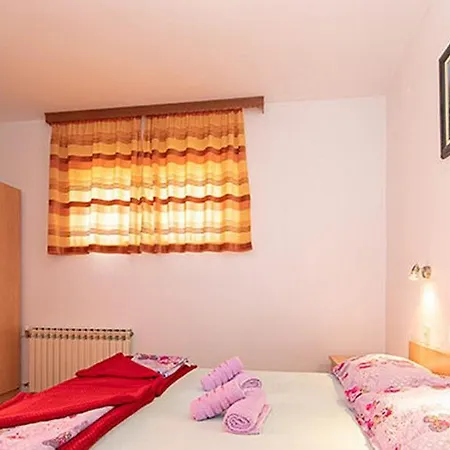 1 Apartman