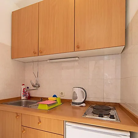 Apartment 1 *